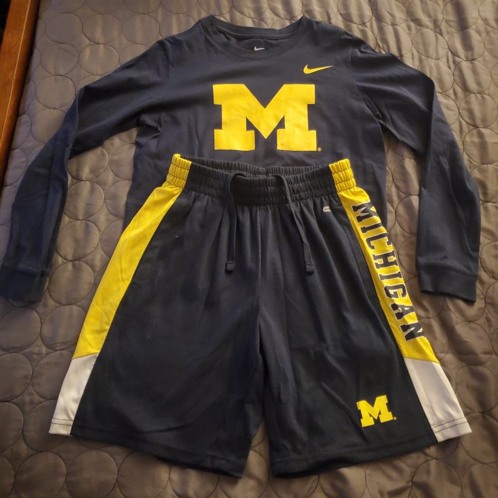 Michigan shorts and long sleeve shirt big boys size M (12-14)